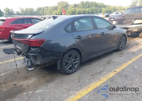 2021 Kia Forte Gt-Line из США, поврежденный, VIN 3KPF34AD8ME386898